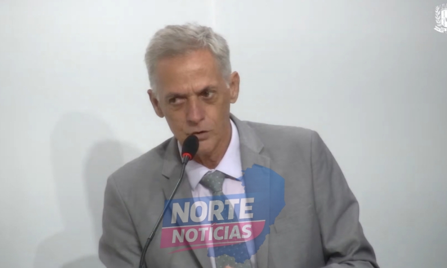 Vereador Wanderley Segantini denuncia descarte de cachorro morto no lixo em São Mateus